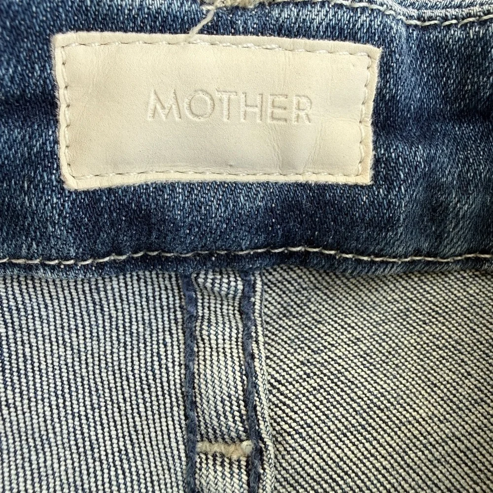 MOTHER High Waisted Looker Ankle Fray Jeans